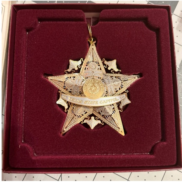 NIB 2015 Texas State Capitol Austin Christmas Ornament - Picture 2 of 3